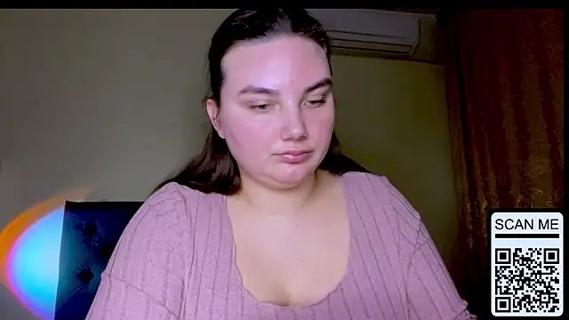 Dreamyblushfairy live sex cam