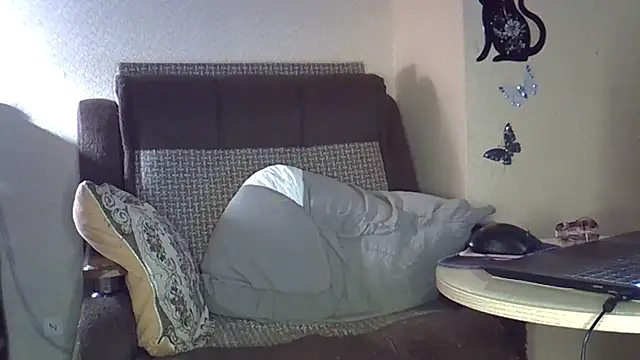 EllaJohnsonX's cam snapshot