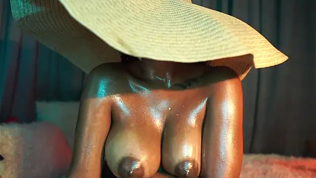 JulietaWinona live sex cam