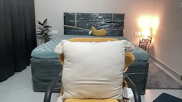 Lusty_Lily live sex cam