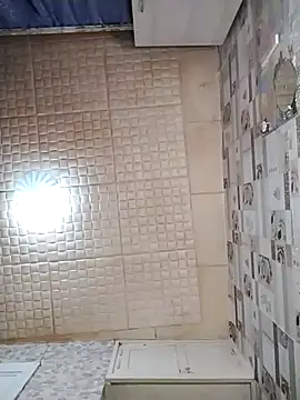 Holly-69 live sex cam