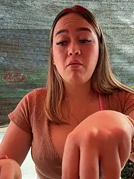 Danielavegax live sex cam