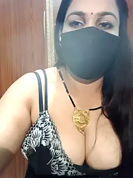 01Mona's cam snapshot