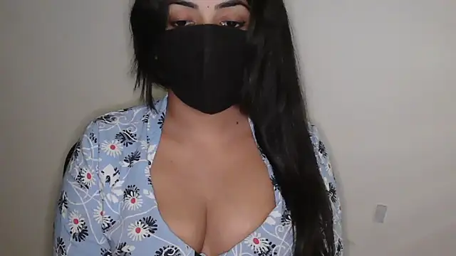 Reddy_Trisha live sex cam