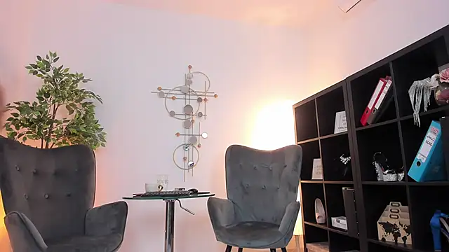 LunaMuze's cam snapshot