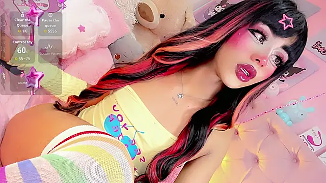 Cute_Roxxy live sex cam
