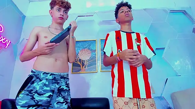 Spicy_guys live sex cam