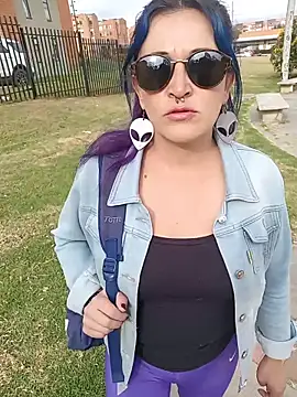 sophie_banger live sex cam