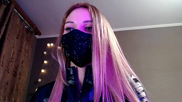 Iris_lave's cam snapshot