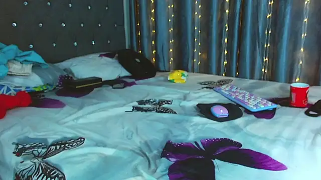 Kenisha_Sweet live sex cam