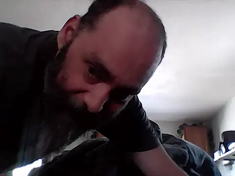 crazyheratic8 live sex cam