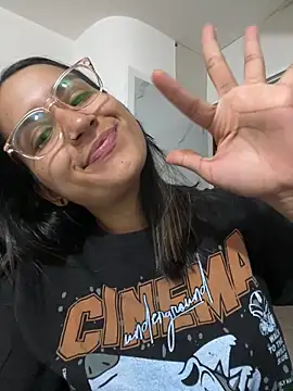 Val12777 live sex cam