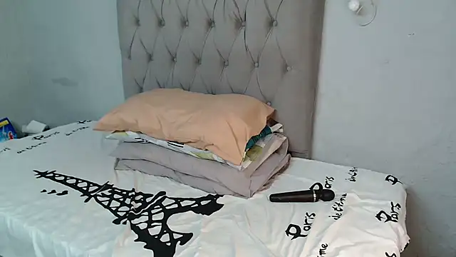 MelowD_2 live sex cam