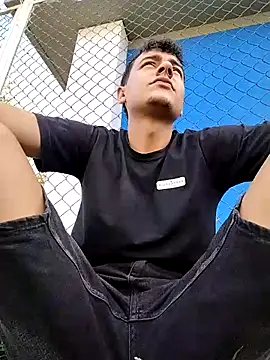 attractive-sexx's cam snapshot