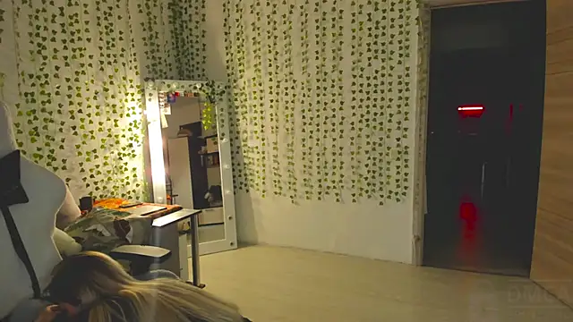 SpecterGirl live sex cam