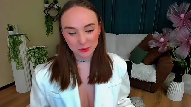 TrueReincarnation live sex cam