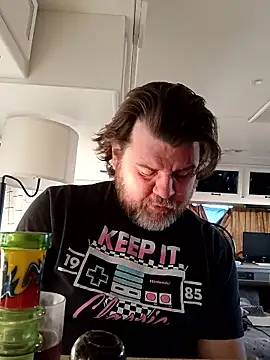 EZs_FuKRoOm live sex cam