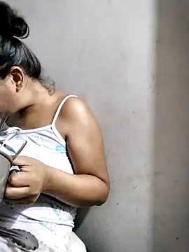 Andreita_95 live sex cam