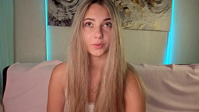 angel_lin's cam snapshot