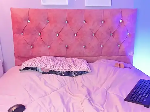 lilirousee's cam snapshot