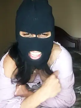 ScarMoonX live sex cam