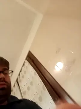 ynroh_87 live sex cam