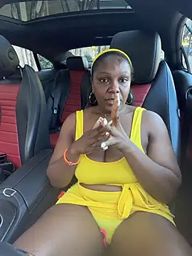 TilaTotti live sex cam