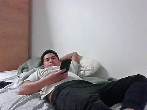 sweetpinoy2027 live sex cam