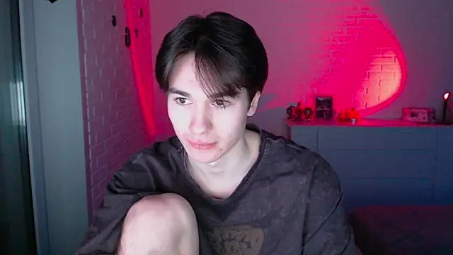 MarkusDean live sex cam