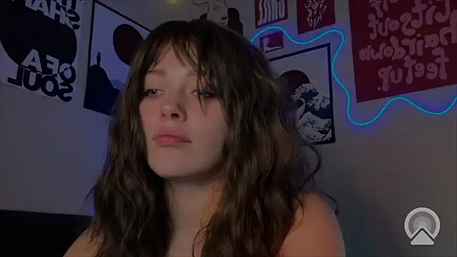 Emilia0_0_7's cam snapshot