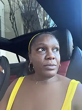 TilaTotti live sex cam