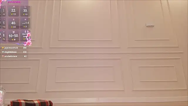 Silviane_X's cam snapshot