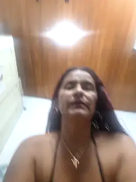 Lorenaluna's cam snapshot