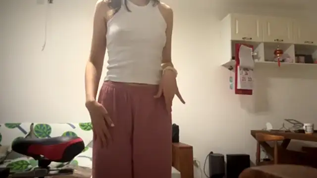 EdythRozier's cam snapshot