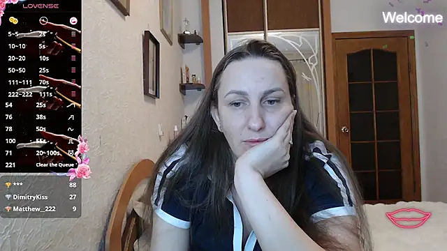 Yevgeshka-Milashka live sex cam