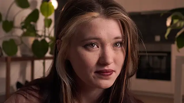 EleniRoeber live sex cam