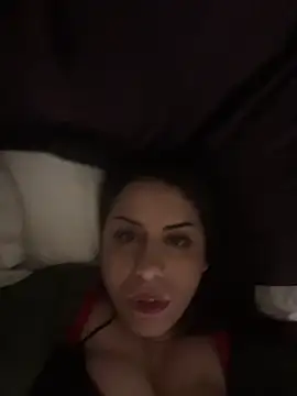 holyeroticss live sex cam