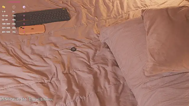 Enyoll_ live sex cam