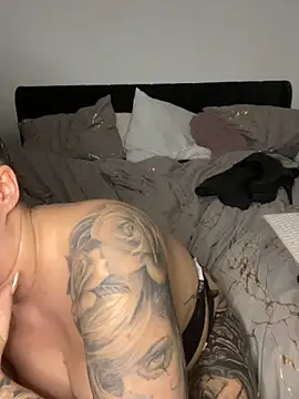 Mia-Bremer live sex cam