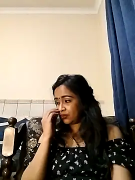 cute_indianxo's cam snapshot