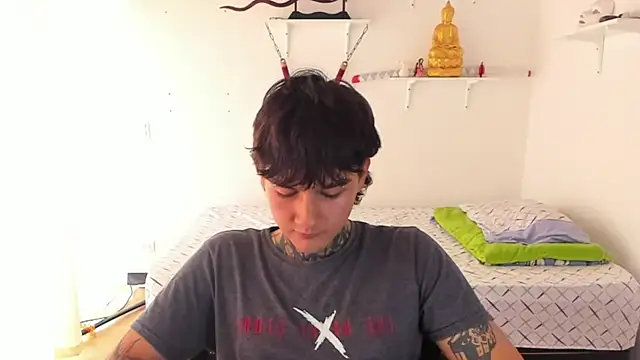 Your_Tao live sex cam