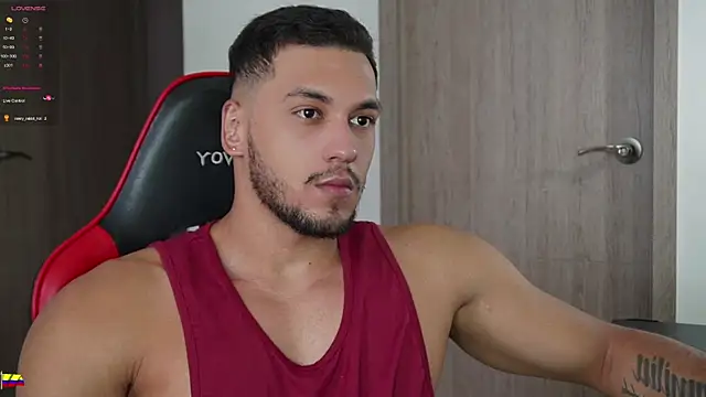 maximoferrari live sex cam