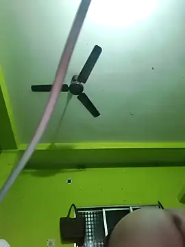 06Rozi's cam snapshot