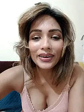 zoyarathore live sex cam