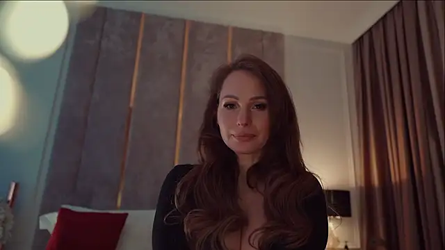 MilaDYstarlight live sex cam