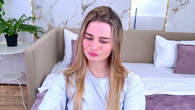 SweetyLicky's cam snapshot