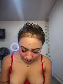 Dulce_Sofi_'s cam snapshot