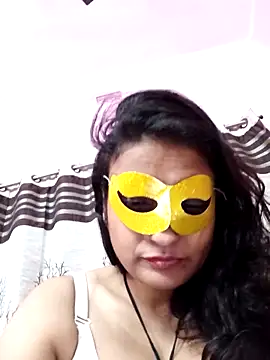 Gullapi live sex cam