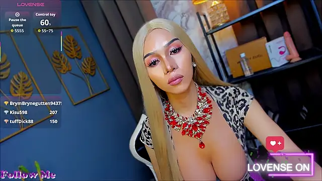 CelinaWintour live sex cam