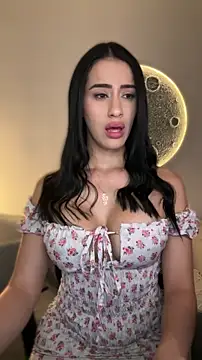 SarahhSmitth1 live sex cam